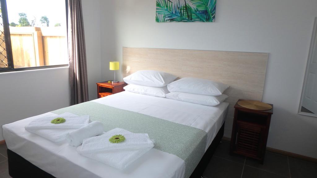 Nautilus Apartments Мишън Бийч Екстериор снимка