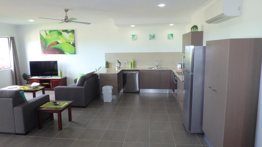 Nautilus Apartments Мишън Бийч Екстериор снимка