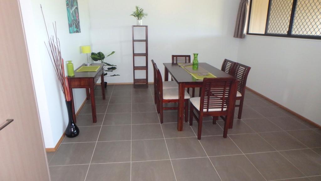 Nautilus Apartments Мишън Бийч Екстериор снимка