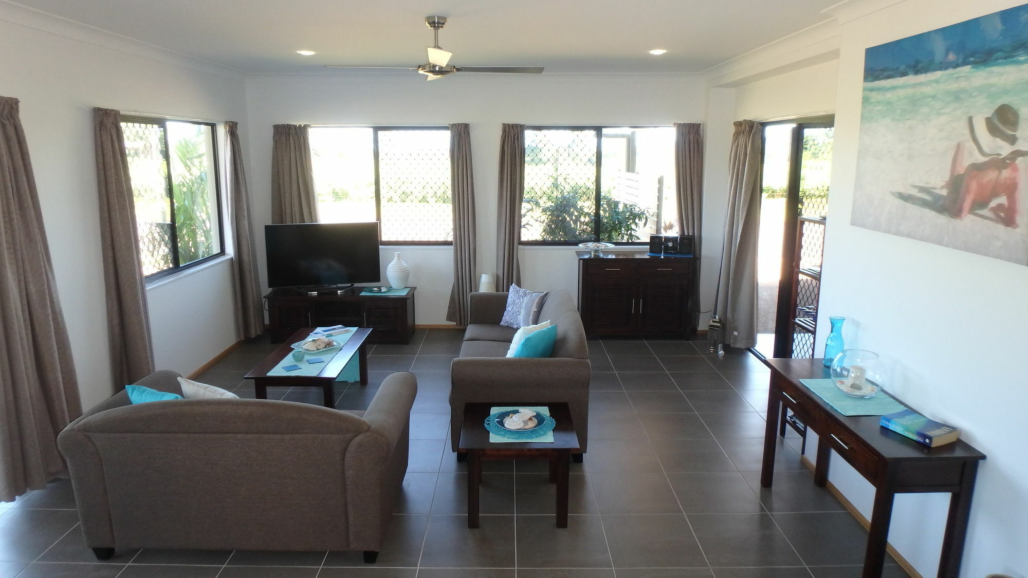 Nautilus Apartments Мишън Бийч Екстериор снимка