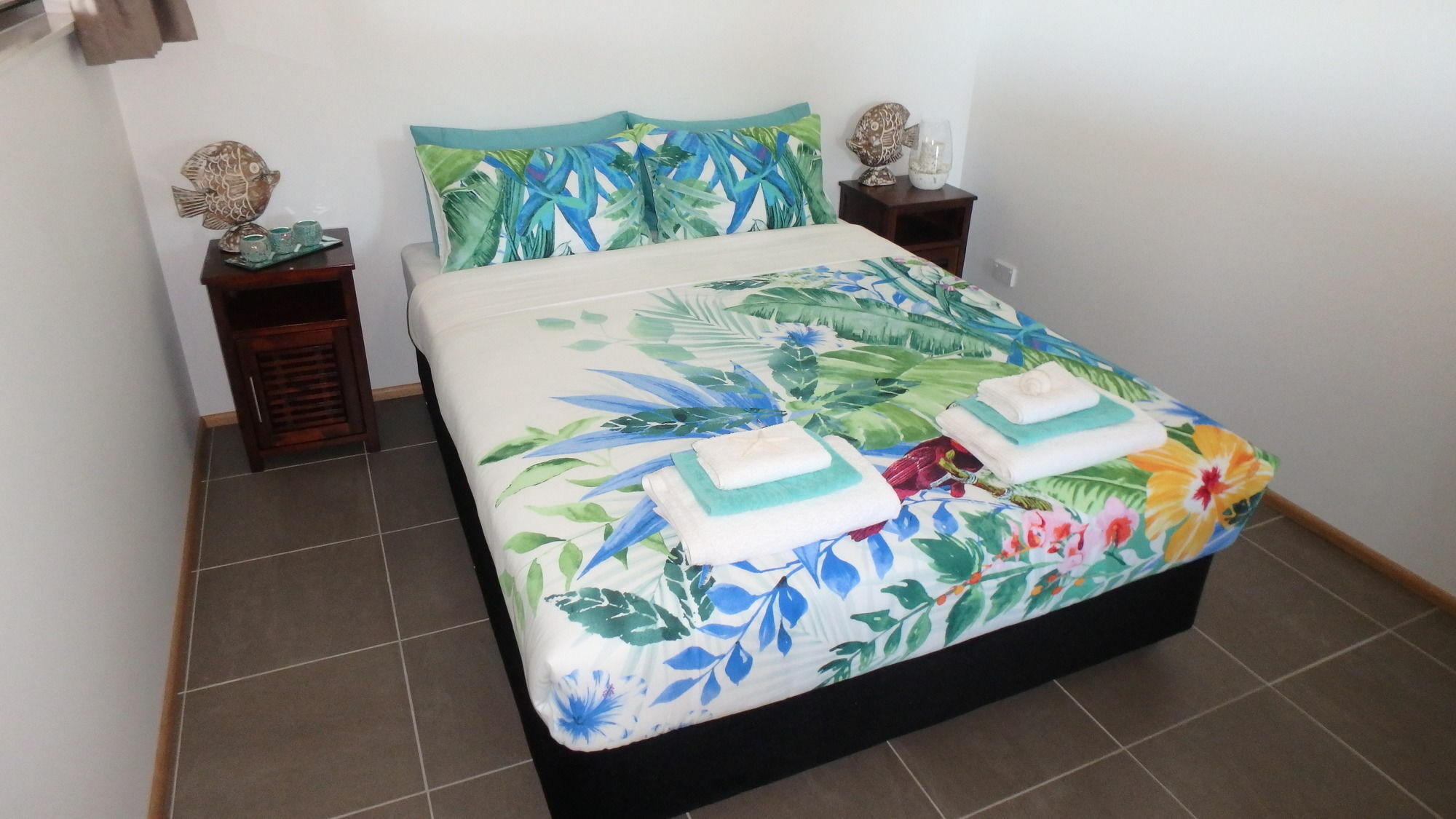 Nautilus Apartments Мишън Бийч Екстериор снимка